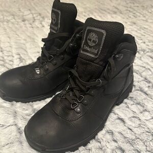 Timberland Hiking Boots. Men’s size 8.5